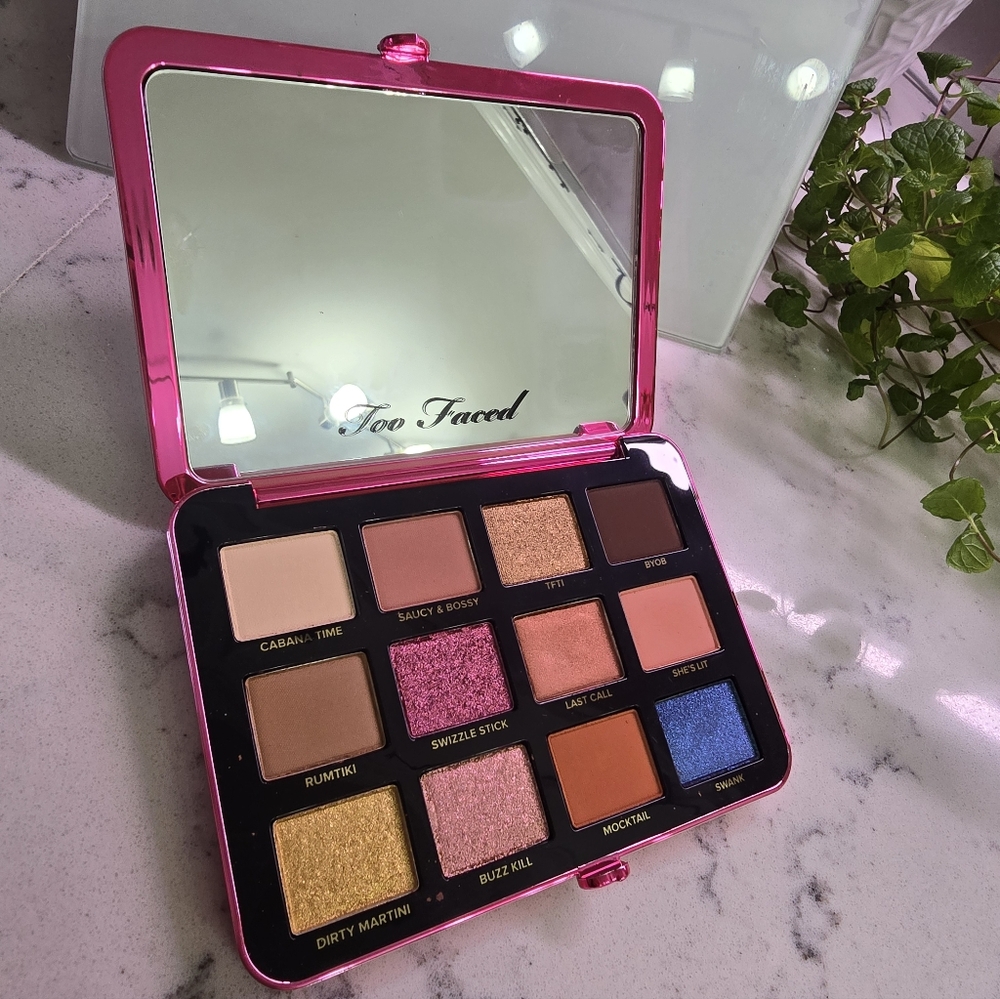 Too Faced Palm springs dreams cocktail party eyeshadow palette